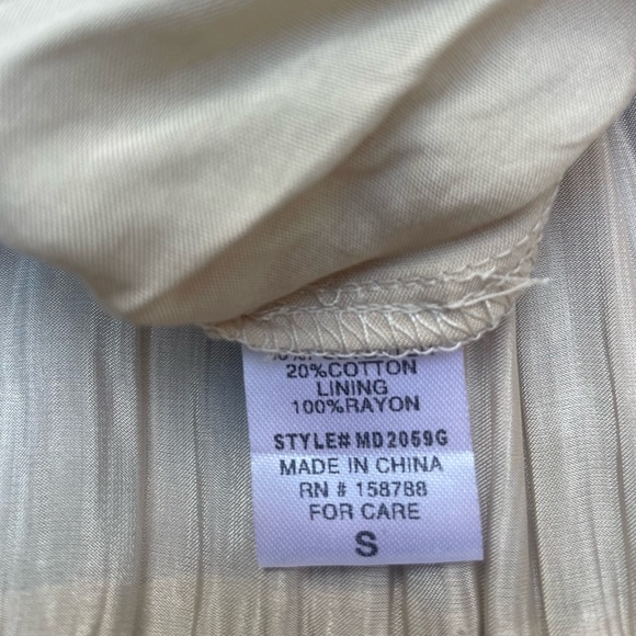 mable pleated shiny Cream Long-Sleeve Dress small - Picture 10 of 10